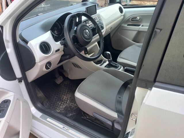 Белый Фольксваген Другая, объемом двигателя 0 л и пробегом 40 тыс. км за 6200 $, фото 5 на Automoto.ua