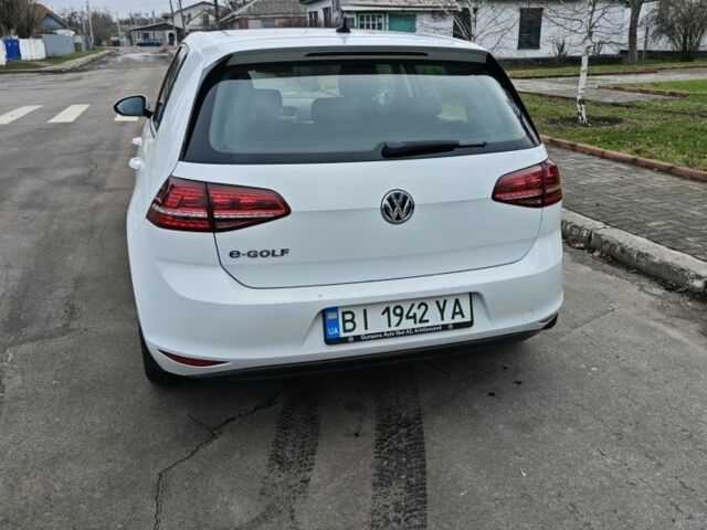 Белый Фольксваген Другая, объемом двигателя 0 л и пробегом 114 тыс. км за 10000 $, фото 4 на Automoto.ua