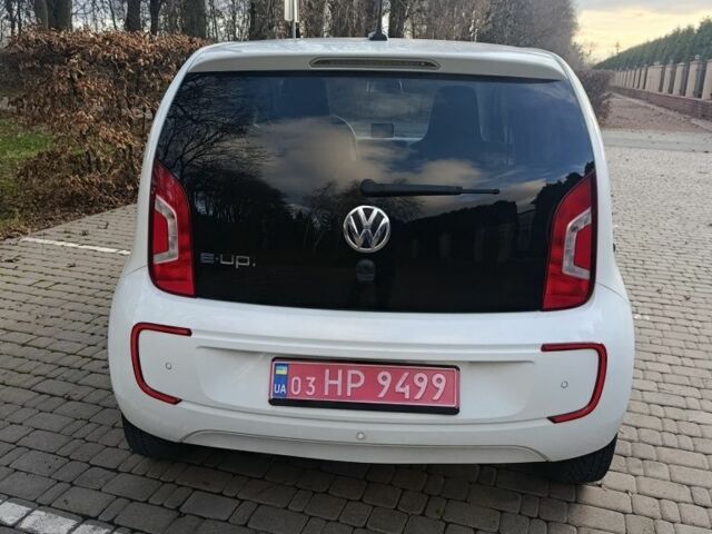 Белый Фольксваген Другая, объемом двигателя 0 л и пробегом 108 тыс. км за 6600 $, фото 5 на Automoto.ua