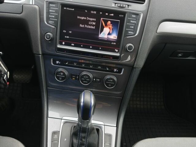 Белый Фольксваген Другая, объемом двигателя 0 л и пробегом 114 тыс. км за 10000 $, фото 7 на Automoto.ua