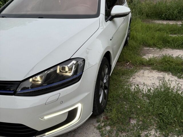 Білий Фольксваген Інша, об'ємом двигуна 0 л та пробігом 85 тис. км за 8900 $, фото 4 на Automoto.ua