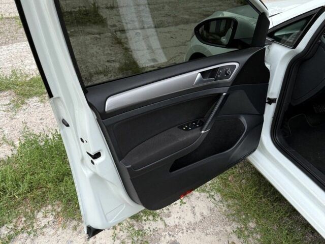 Білий Фольксваген Інша, об'ємом двигуна 0 л та пробігом 85 тис. км за 8900 $, фото 10 на Automoto.ua