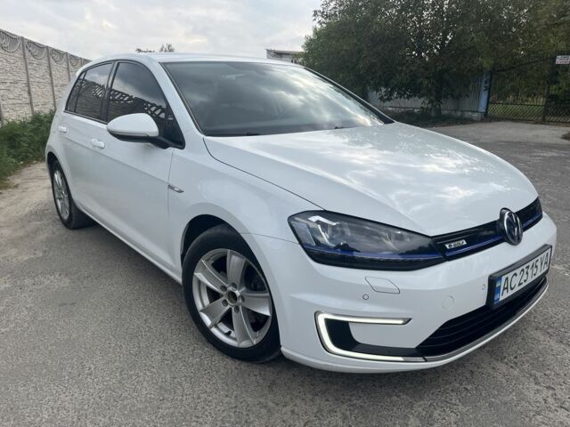 Белый Фольксваген Другая, объемом двигателя 0 л и пробегом 142 тыс. км за 7780 $, фото 4 на Automoto.ua