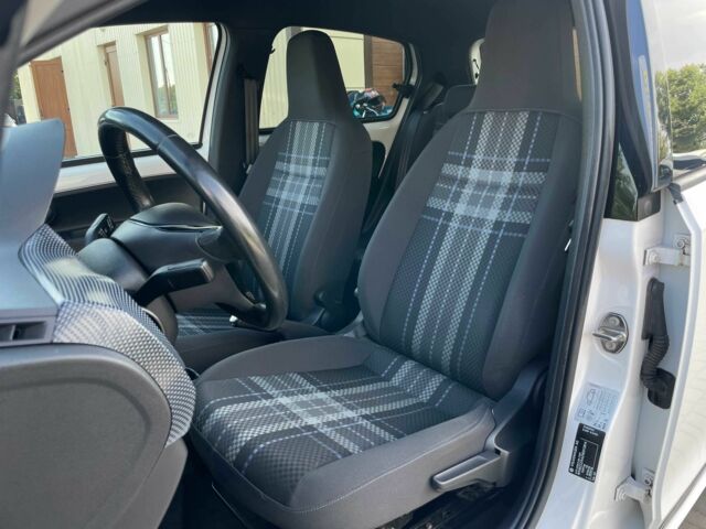 Белый Фольксваген Другая, объемом двигателя 1 л и пробегом 144 тыс. км за 7155 $, фото 8 на Automoto.ua