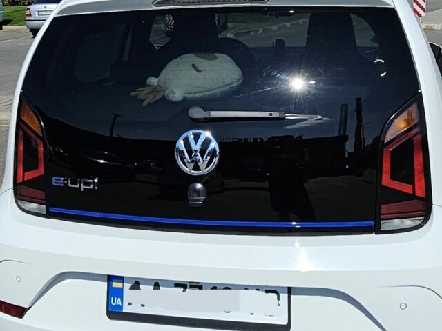 Белый Фольксваген Другая, объемом двигателя 0 л и пробегом 121 тыс. км за 7900 $, фото 9 на Automoto.ua