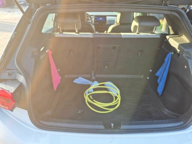 Белый Фольксваген Другая, объемом двигателя 0 л и пробегом 114 тыс. км за 20826 $, фото 10 на Automoto.ua