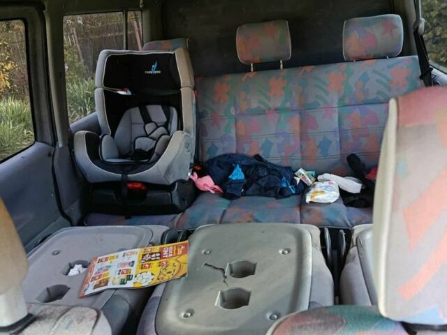 Белый Фольксваген Другая, объемом двигателя 2.5 л и пробегом 464 тыс. км за 6000 $, фото 5 на Automoto.ua