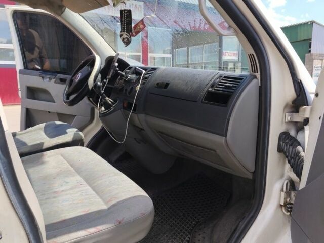 Білий Фольксваген Інша, об'ємом двигуна 2.5 л та пробігом 336 тис. км за 6700 $, фото 13 на Automoto.ua