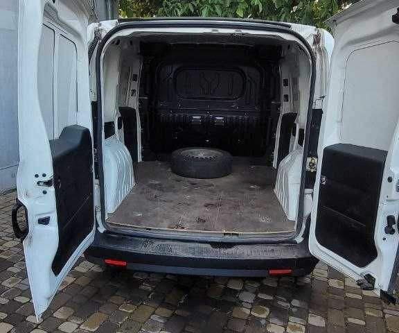 Білий Фольксваген Інша, об'ємом двигуна 1.4 л та пробігом 102 тис. км за 7348 $, фото 5 на Automoto.ua