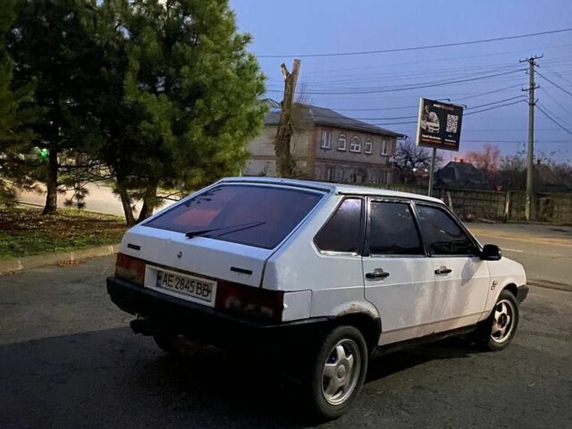 Белый Фольксваген Другая, объемом двигателя 6 л и пробегом 43 тыс. км за 698 $, фото 1 на Automoto.ua