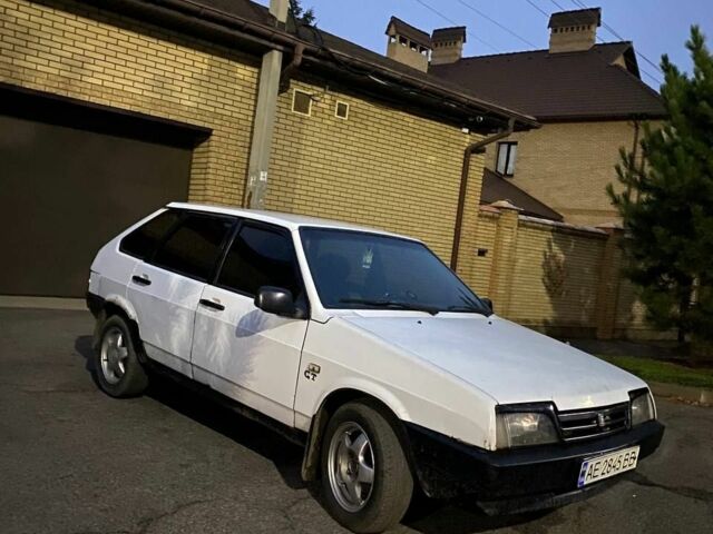 Белый Фольксваген Другая, объемом двигателя 6 л и пробегом 43 тыс. км за 698 $, фото 6 на Automoto.ua