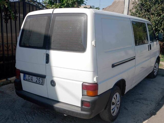 Белый Фольксваген Другая, объемом двигателя 2.45 л и пробегом 200 тыс. км за 4000 $, фото 3 на Automoto.ua