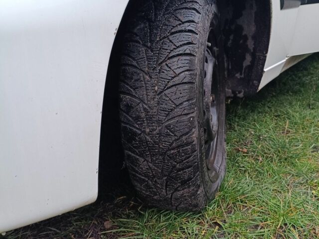 Белый Фольксваген Другая, объемом двигателя 0 л и пробегом 1000 тыс. км за 874 $, фото 2 на Automoto.ua