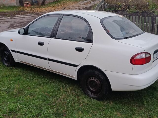 Белый Фольксваген Другая, объемом двигателя 0 л и пробегом 1000 тыс. км за 874 $, фото 3 на Automoto.ua