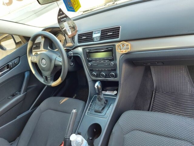 Белый Фольксваген Другая, объемом двигателя 2.5 л и пробегом 293 тыс. км за 10000 $, фото 13 на Automoto.ua