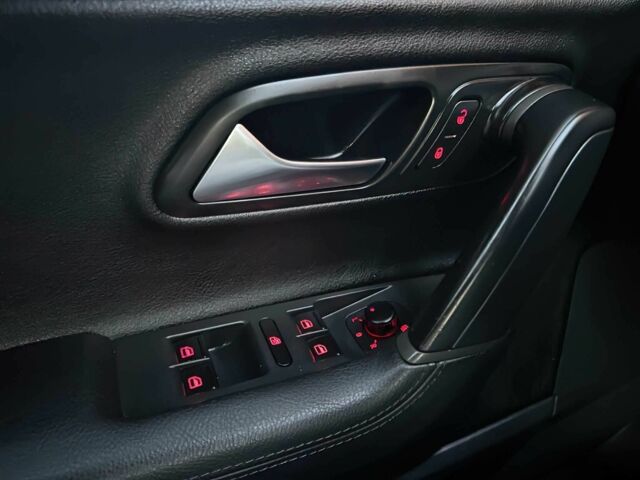 Белый Фольксваген Другая, объемом двигателя 2 л и пробегом 83 тыс. км за 4200 $, фото 8 на Automoto.ua