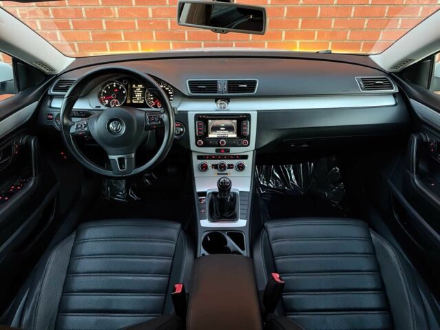 Белый Фольксваген Другая, объемом двигателя 2 л и пробегом 83 тыс. км за 4200 $, фото 6 на Automoto.ua