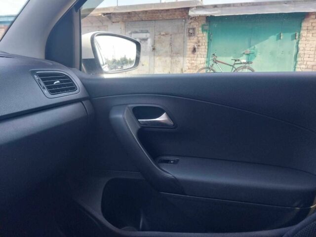 Білий Фольксваген Інша, об'ємом двигуна 1.6 л та пробігом 175 тис. км за 6000 $, фото 16 на Automoto.ua