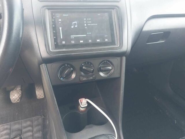 Білий Фольксваген Інша, об'ємом двигуна 1.6 л та пробігом 175 тис. км за 6000 $, фото 18 на Automoto.ua