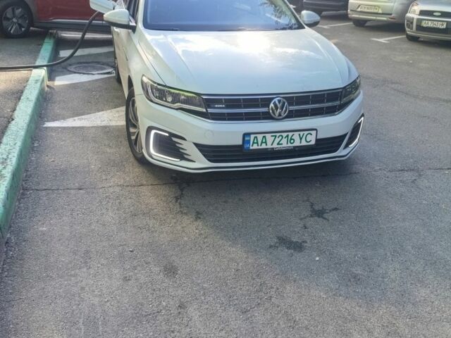 Белый Фольксваген Другая, объемом двигателя 0 л и пробегом 64 тыс. км за 12800 $, фото 2 на Automoto.ua