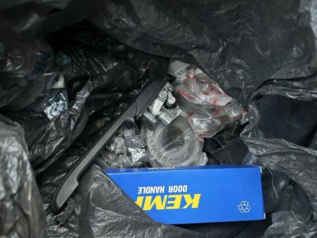 Білий Фольксваген Інша, об'ємом двигуна 1.6 л та пробігом 250 тис. км за 800 $, фото 13 на Automoto.ua