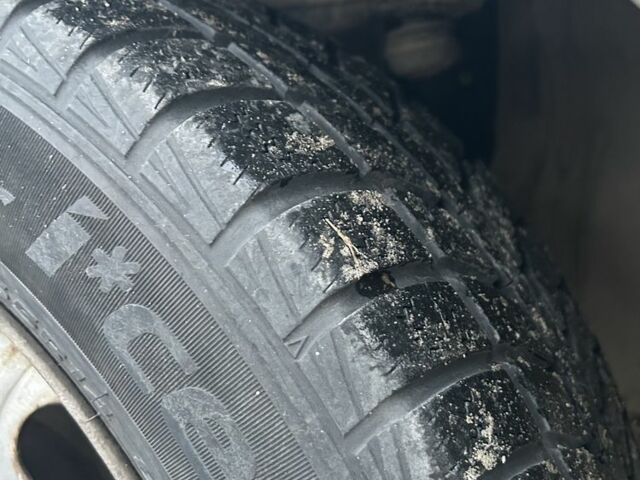 Білий Фольксваген Інша, об'ємом двигуна 1.6 л та пробігом 250 тис. км за 800 $, фото 9 на Automoto.ua