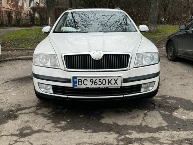 Белый Фольксваген Другая, объемом двигателя 2 л и пробегом 228 тыс. км за 7200 $, фото 3 на Automoto.ua