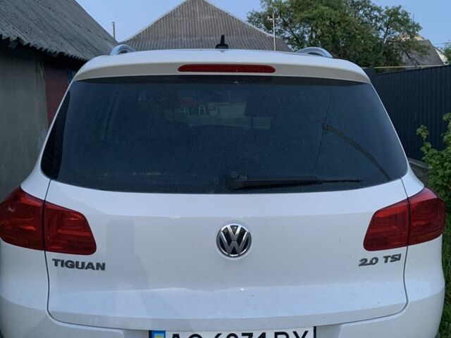 Белый Фольксваген Другая, объемом двигателя 2 л и пробегом 190 тыс. км за 13500 $, фото 1 на Automoto.ua