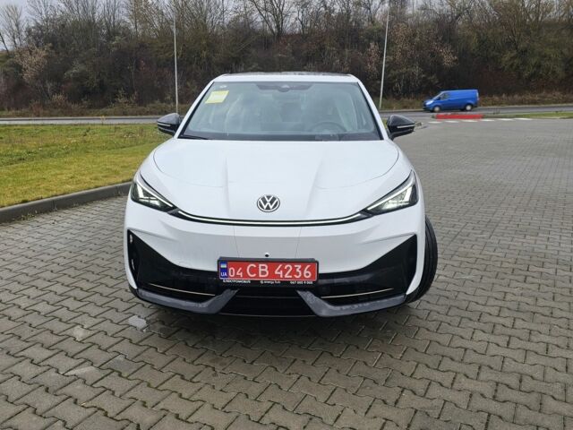 Белый Фольксваген Другая, объемом двигателя 0 л и пробегом 1 тыс. км за 33999 $, фото 3 на Automoto.ua