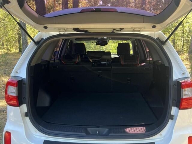 Белый Фольксваген Другая, объемом двигателя 2 л и пробегом 270 тыс. км за 14999 $, фото 1 на Automoto.ua