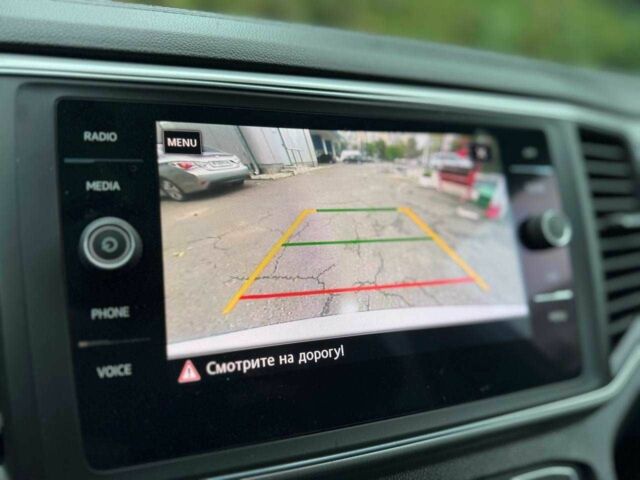 Белый Фольксваген Другая, объемом двигателя 3.6 л и пробегом 110 тыс. км за 17900 $, фото 15 на Automoto.ua