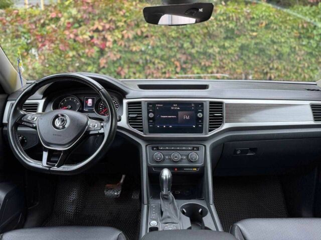 Белый Фольксваген Другая, объемом двигателя 3.6 л и пробегом 110 тыс. км за 17900 $, фото 9 на Automoto.ua