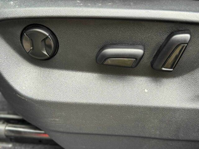 Белый Фольксваген Другая, объемом двигателя 3.6 л и пробегом 110 тыс. км за 17900 $, фото 11 на Automoto.ua