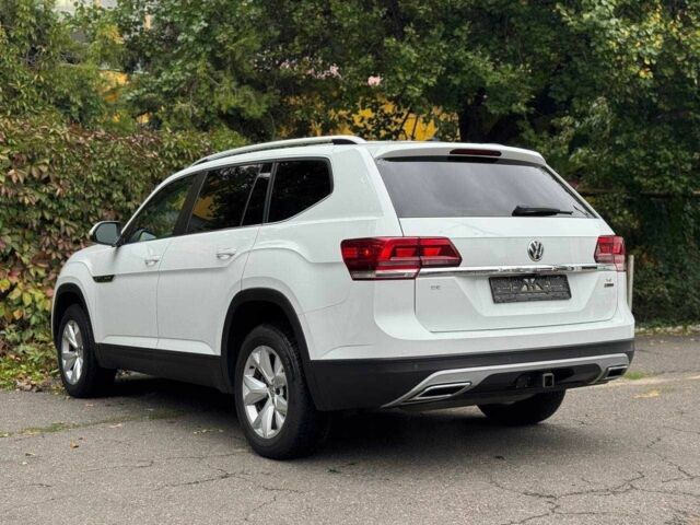 Белый Фольксваген Другая, объемом двигателя 3.6 л и пробегом 110 тыс. км за 17900 $, фото 8 на Automoto.ua