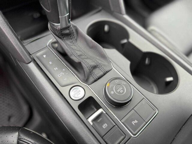 Белый Фольксваген Другая, объемом двигателя 3.6 л и пробегом 110 тыс. км за 17900 $, фото 16 на Automoto.ua