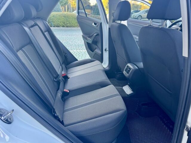 Белый Фольксваген Другая, объемом двигателя 1.5 л и пробегом 71 тыс. км за 19999 $, фото 19 на Automoto.ua