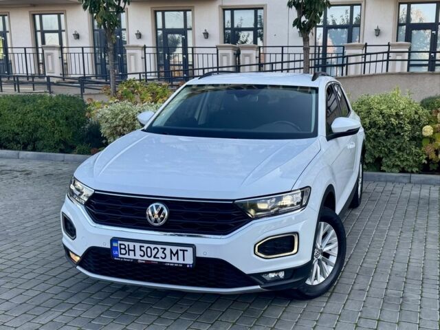Белый Фольксваген Другая, объемом двигателя 1.5 л и пробегом 71 тыс. км за 19999 $, фото 2 на Automoto.ua