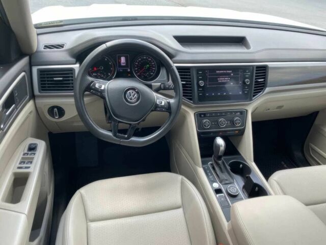 Білий Фольксваген Інша, об'ємом двигуна 3.6 л та пробігом 41 тис. км за 9400 $, фото 6 на Automoto.ua