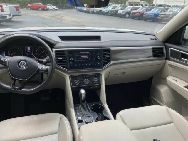 Білий Фольксваген Інша, об'ємом двигуна 3.6 л та пробігом 41 тис. км за 9400 $, фото 5 на Automoto.ua