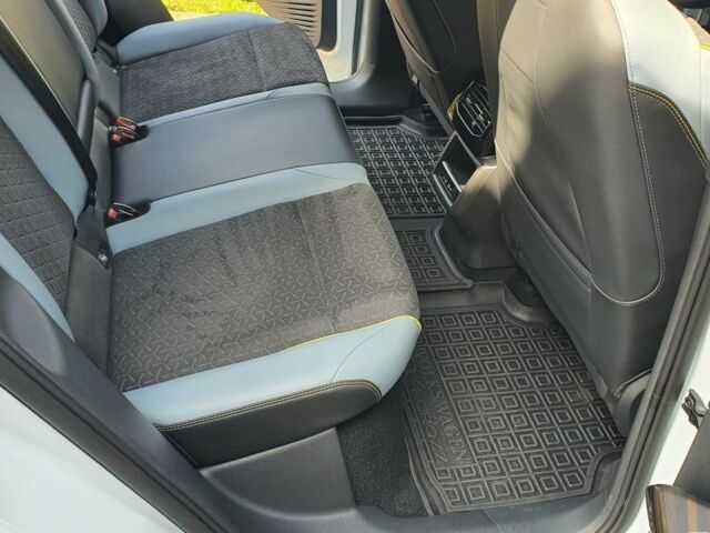 Белый Фольксваген Другая, объемом двигателя 0 л и пробегом 16 тыс. км за 28900 $, фото 19 на Automoto.ua