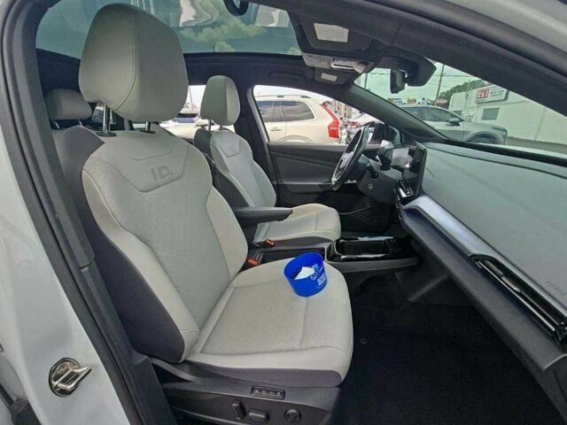 Белый Фольксваген Другая, объемом двигателя 0 л и пробегом 40 тыс. км за 17000 $, фото 6 на Automoto.ua