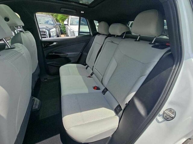 Белый Фольксваген Другая, объемом двигателя 0 л и пробегом 40 тыс. км за 17000 $, фото 9 на Automoto.ua