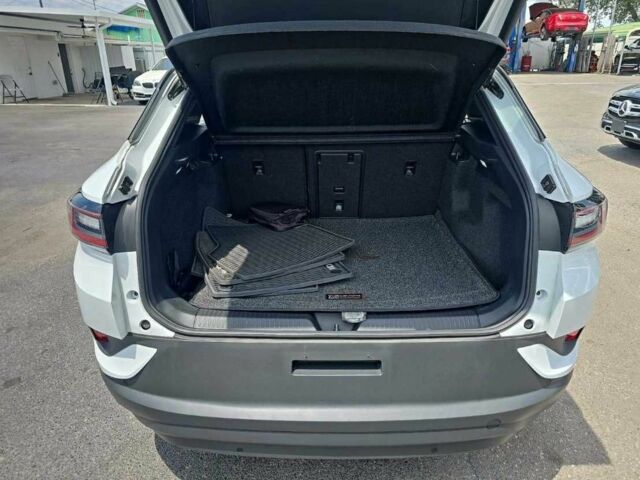 Белый Фольксваген Другая, объемом двигателя 0 л и пробегом 40 тыс. км за 17000 $, фото 8 на Automoto.ua