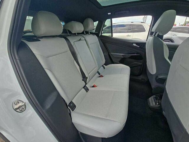 Белый Фольксваген Другая, объемом двигателя 0 л и пробегом 40 тыс. км за 17000 $, фото 7 на Automoto.ua