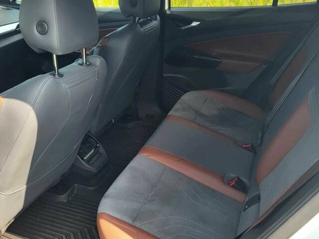 Белый Фольксваген Другая, объемом двигателя 0 л и пробегом 88 тыс. км за 16000 $, фото 5 на Automoto.ua