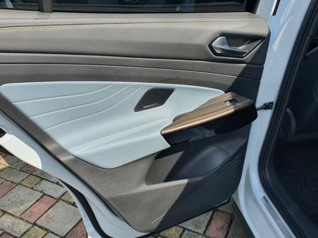 Белый Фольксваген Другая, объемом двигателя 0 л и пробегом 16 тыс. км за 28900 $, фото 15 на Automoto.ua