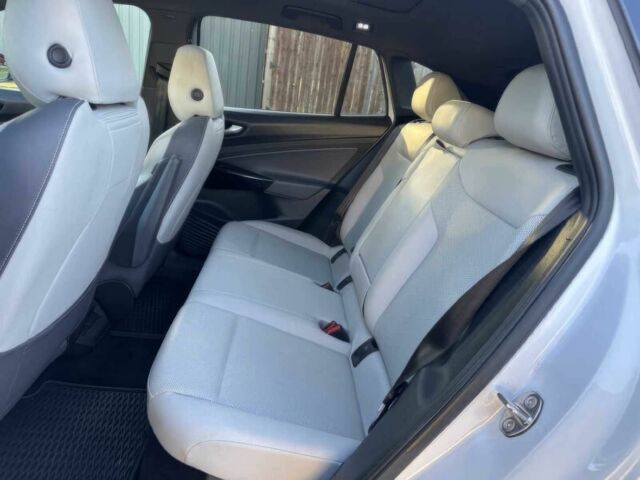 Белый Фольксваген Другая, объемом двигателя 0 л и пробегом 24 тыс. км за 18500 $, фото 7 на Automoto.ua