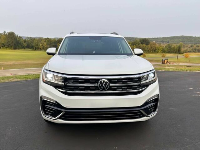 Белый Фольксваген Другая, объемом двигателя 3.6 л и пробегом 28 тыс. км за 13000 $, фото 1 на Automoto.ua