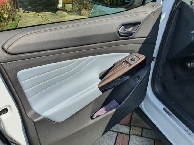 Белый Фольксваген Другая, объемом двигателя 0 л и пробегом 16 тыс. км за 28900 $, фото 14 на Automoto.ua