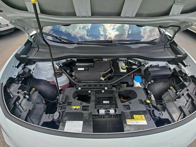 Белый Фольксваген Другая, объемом двигателя 0 л и пробегом 40 тыс. км за 17000 $, фото 11 на Automoto.ua